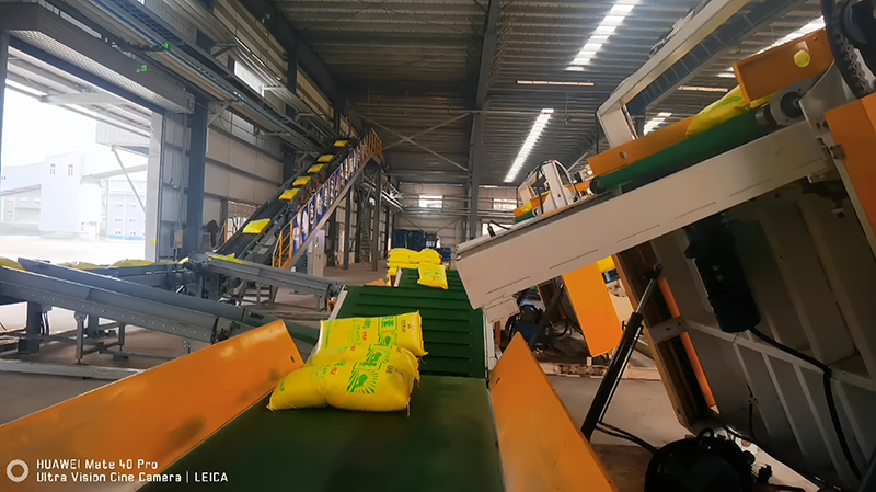 Máy dỡ pallet băng tải nghiêng hoàn toàn tự động - Ảnh 3