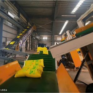 Tự động dỡ và xếp hàng lên pallet